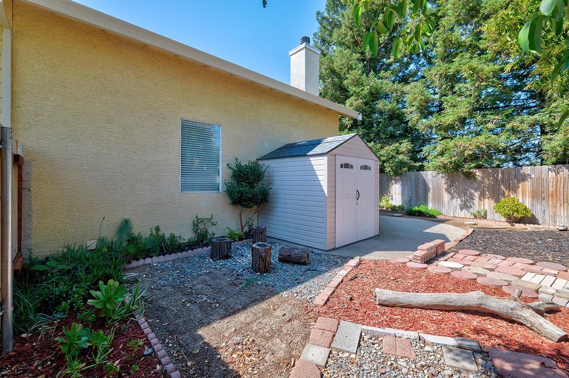 Detail Gallery Image 47 of 49 For 3449 Hawk Heights Ct, Antelope,  CA 95843 - 3 Beds | 2/1 Baths