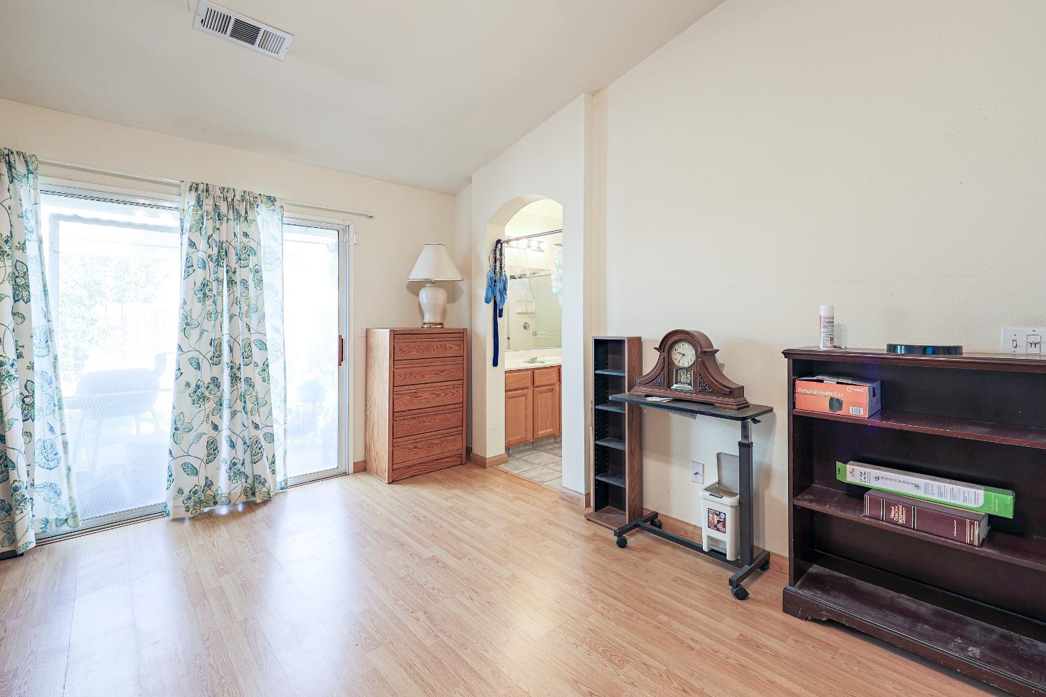 Detail Gallery Image 20 of 34 For 805 Magnolia St, Atwater,  CA 95301 - 2 Beds | 2 Baths