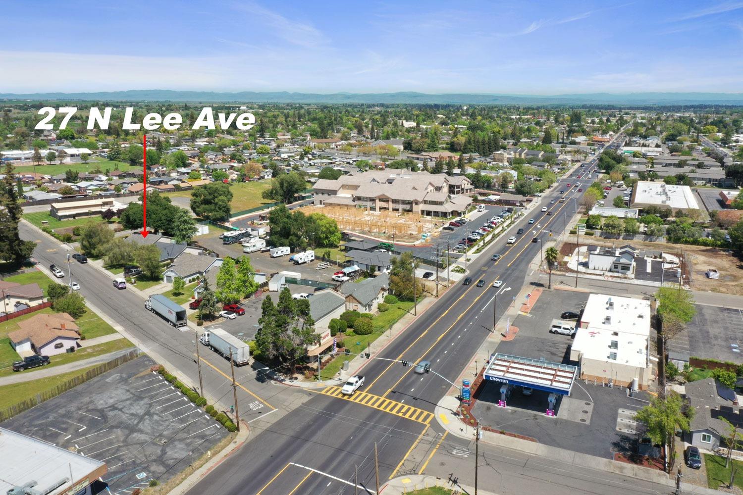 N Lee Avenue, Oakdale, California image 8