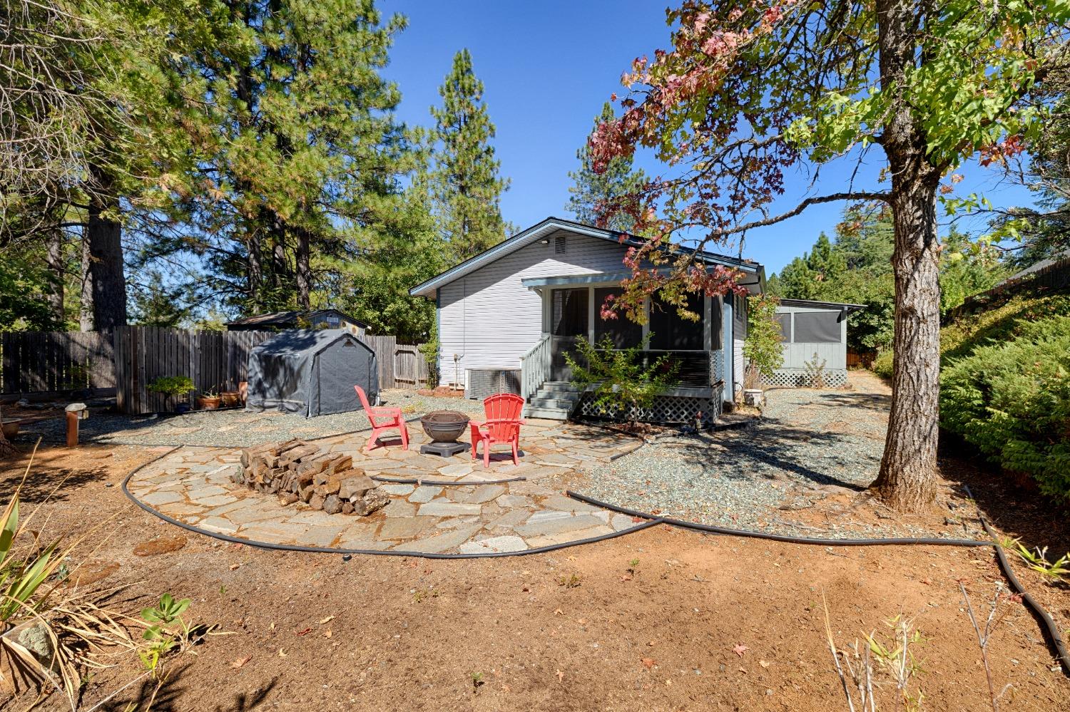 Detail Gallery Image 10 of 39 For 2914 Camino Heights Dr, Camino,  CA 95709 - 3 Beds | 2 Baths