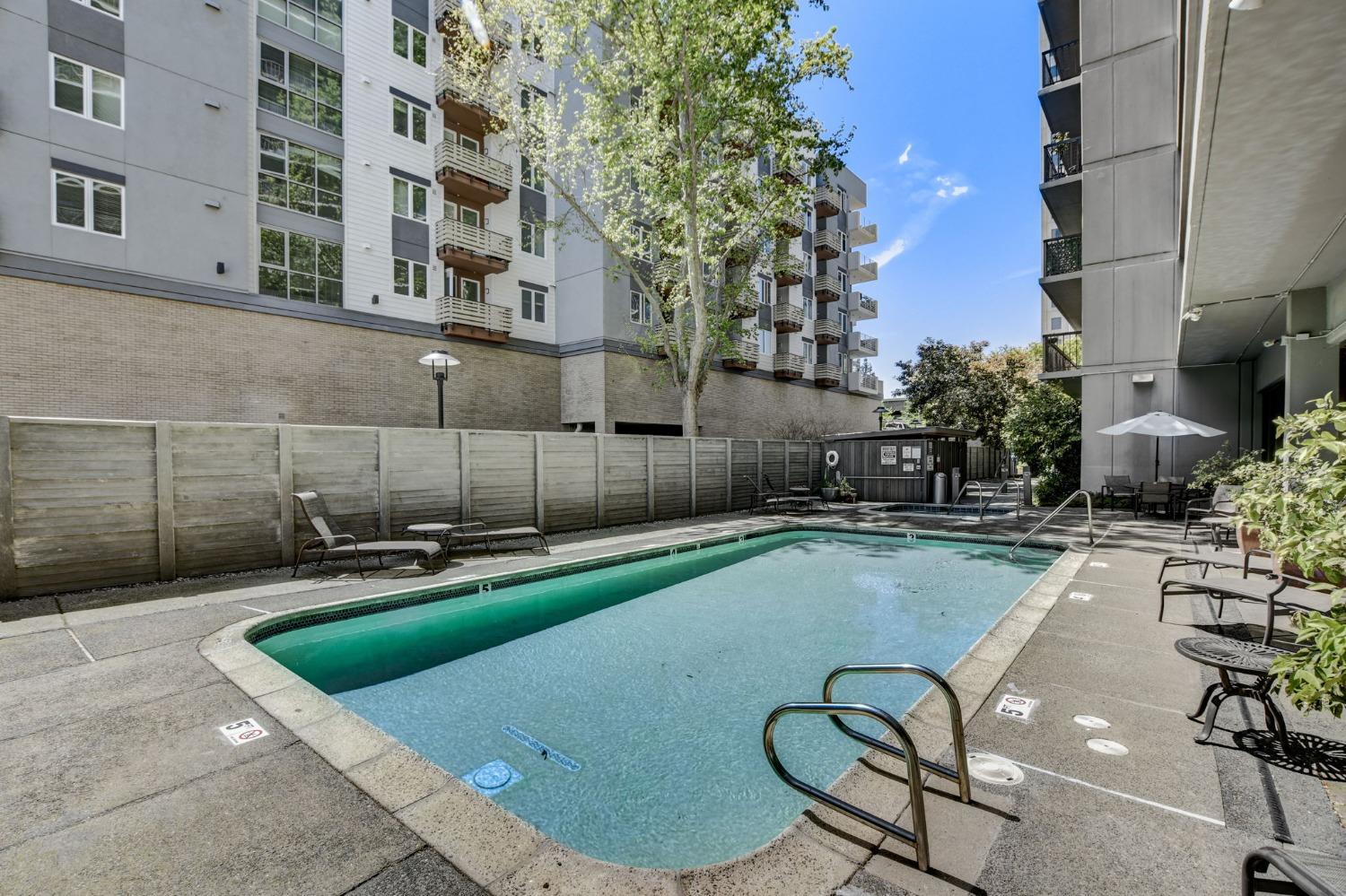 Detail Gallery Image 21 of 28 For 500 N St #708,  Sacramento,  CA 95814 - 2 Beds | 2 Baths