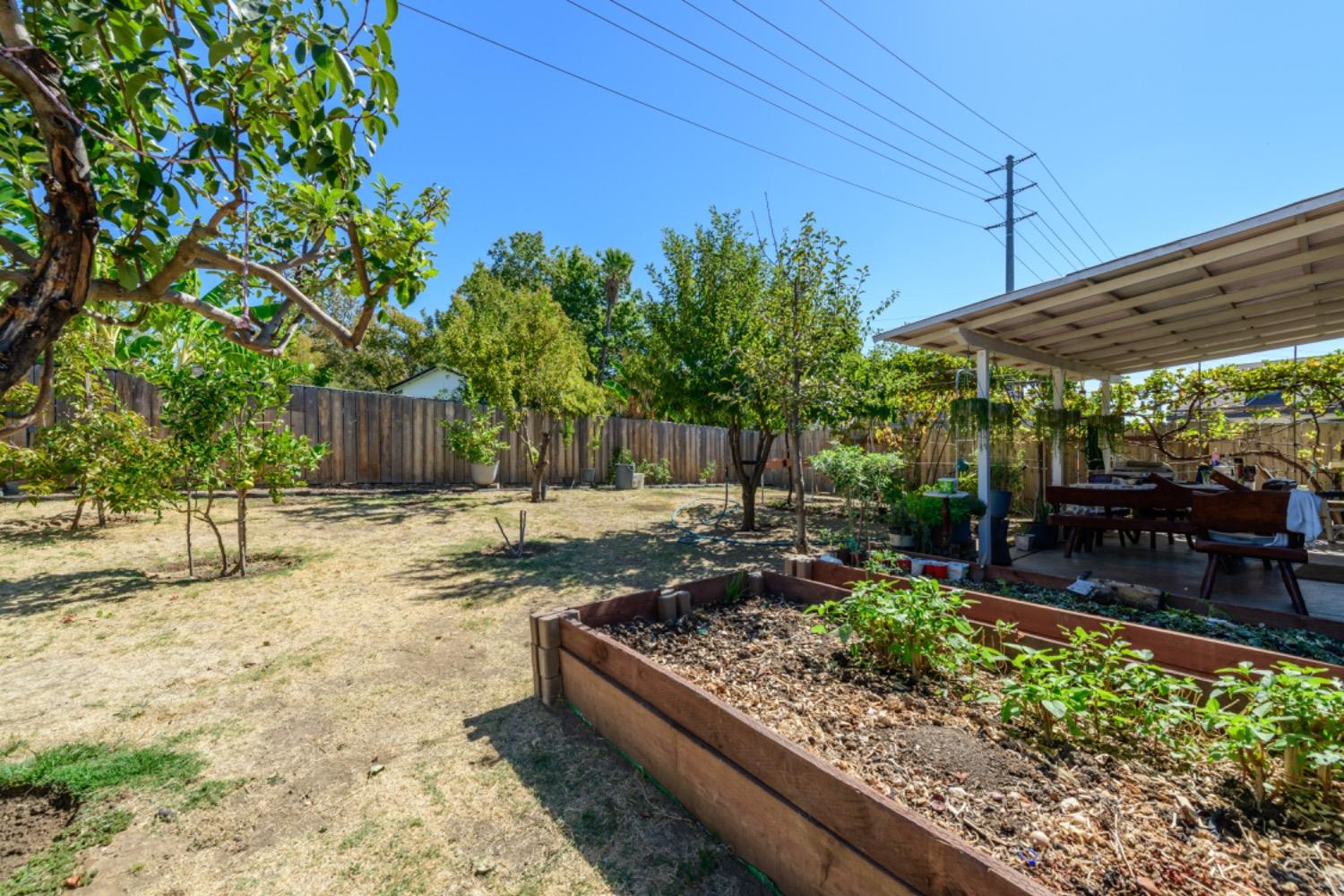 Detail Gallery Image 18 of 21 For 5040 Earlcort Cir, Sacramento,  CA 95842 - 3 Beds | 1 Baths