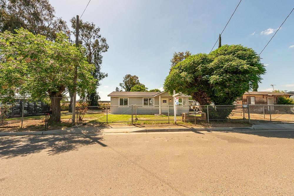 N Polk Avenue, Fresno, California image 27