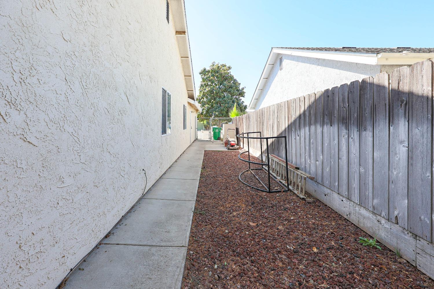 Detail Gallery Image 34 of 34 For 805 Magnolia St, Atwater,  CA 95301 - 2 Beds | 2 Baths