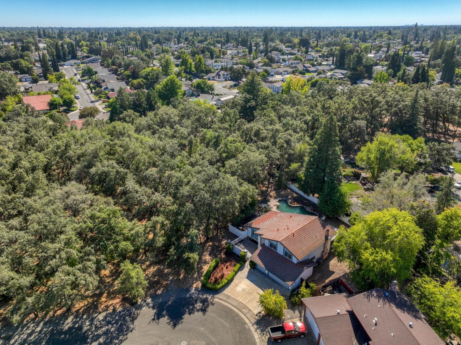 Detail Gallery Image 41 of 47 For 8457 Edgecliff Ct, Citrus Heights,  CA 95610 - 4 Beds | 3 Baths