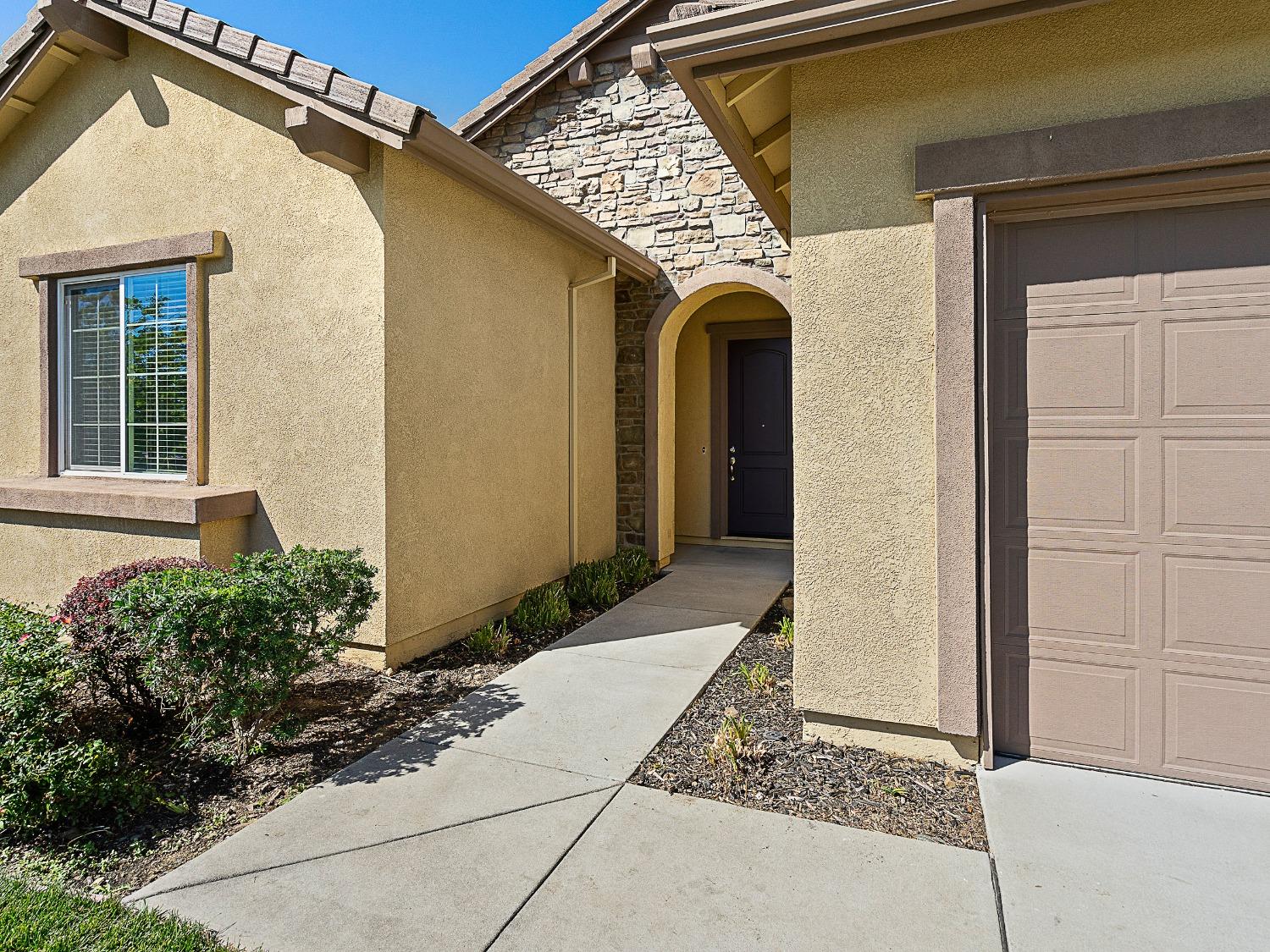 Detail Gallery Image 3 of 59 For 2535 Wycliffe Way, El Dorado Hills,  CA 95762 - 3 Beds | 2/1 Baths