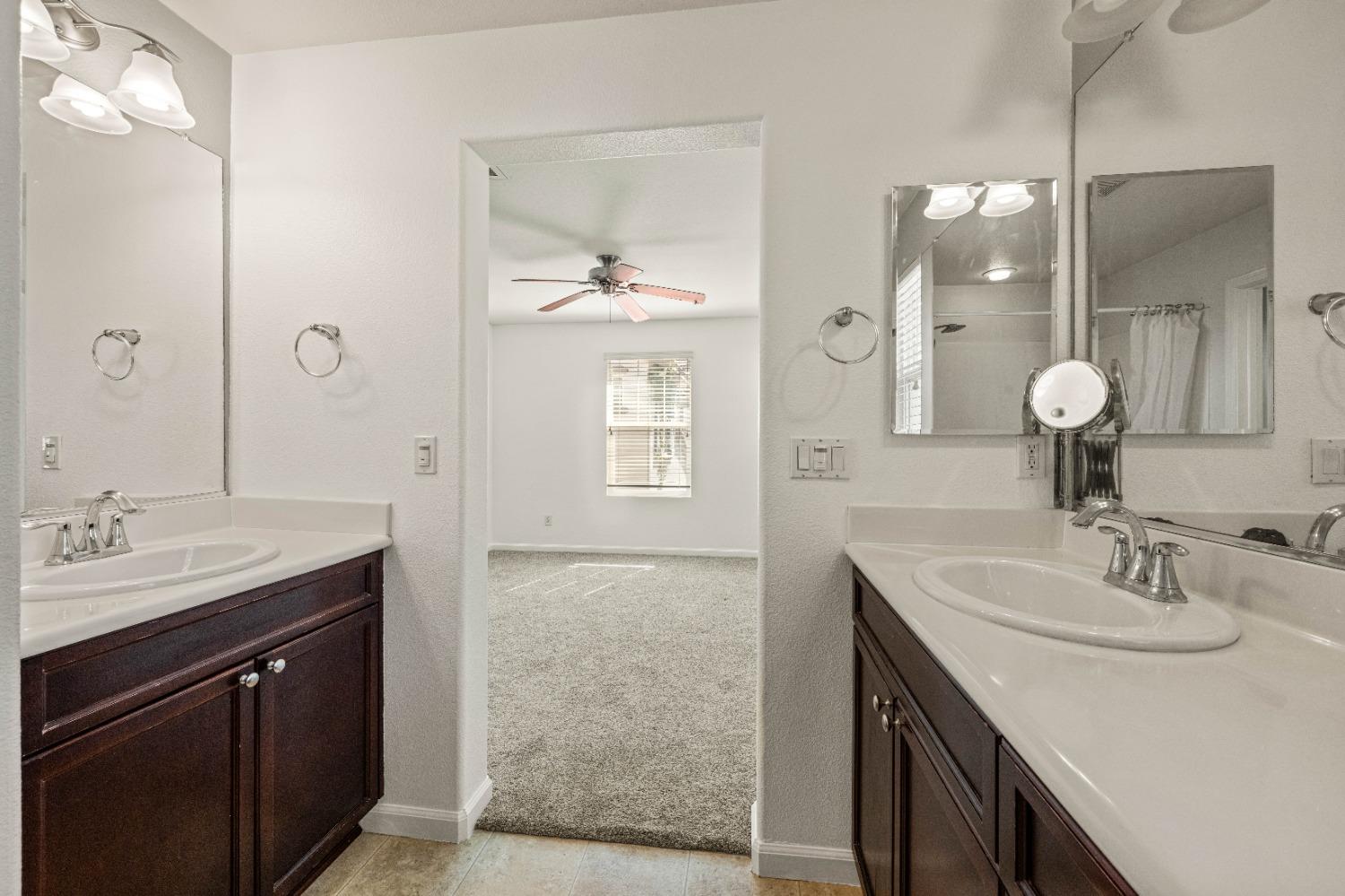 Detail Gallery Image 25 of 29 For 1192 Impressionist Loop, Roseville,  CA 95747 - 3 Beds | 2/1 Baths