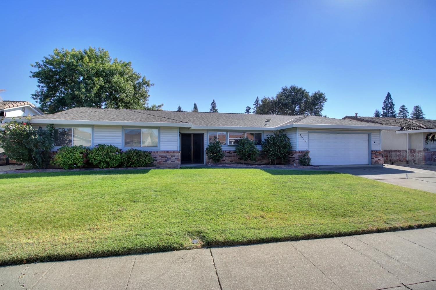 Detail Gallery Image 1 of 1 For 8616 Brodie Ct, Elk Grove,  CA 95624 - 3 Beds | 2/1 Baths