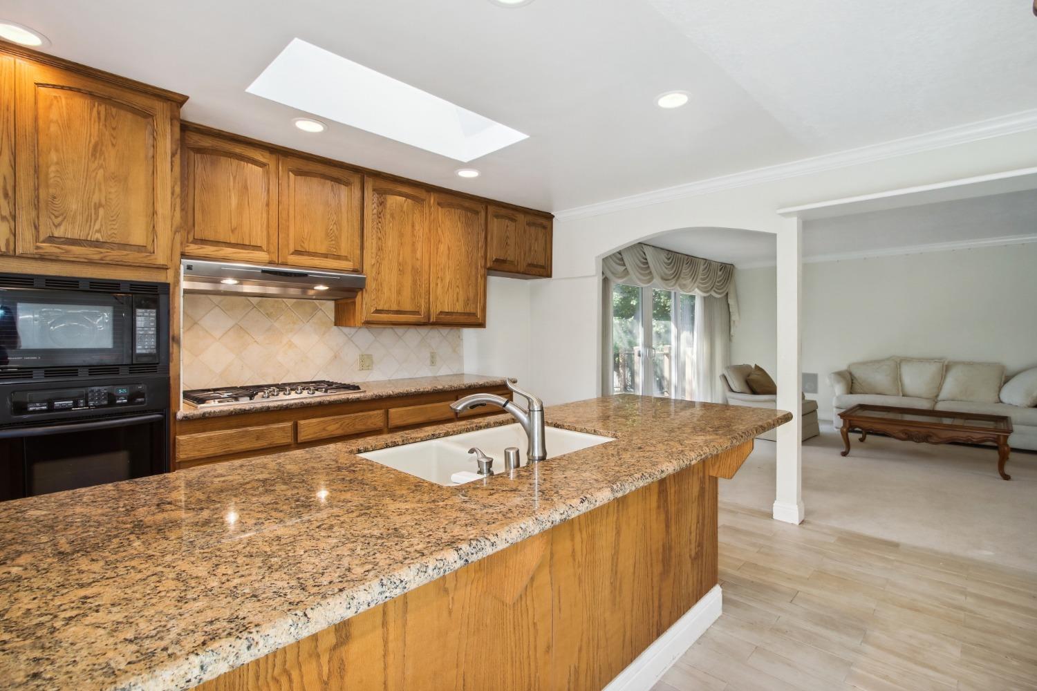 Detail Gallery Image 12 of 65 For 7365 Dambacher Dr, Granite Bay,  CA 95746 - 3 Beds | 2 Baths