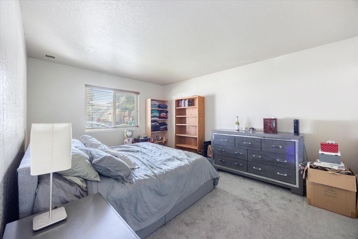 Detail Gallery Image 5 of 19 For 445 Almond Dr #11,  Lodi,  CA 95240 - 2 Beds | 1 Baths