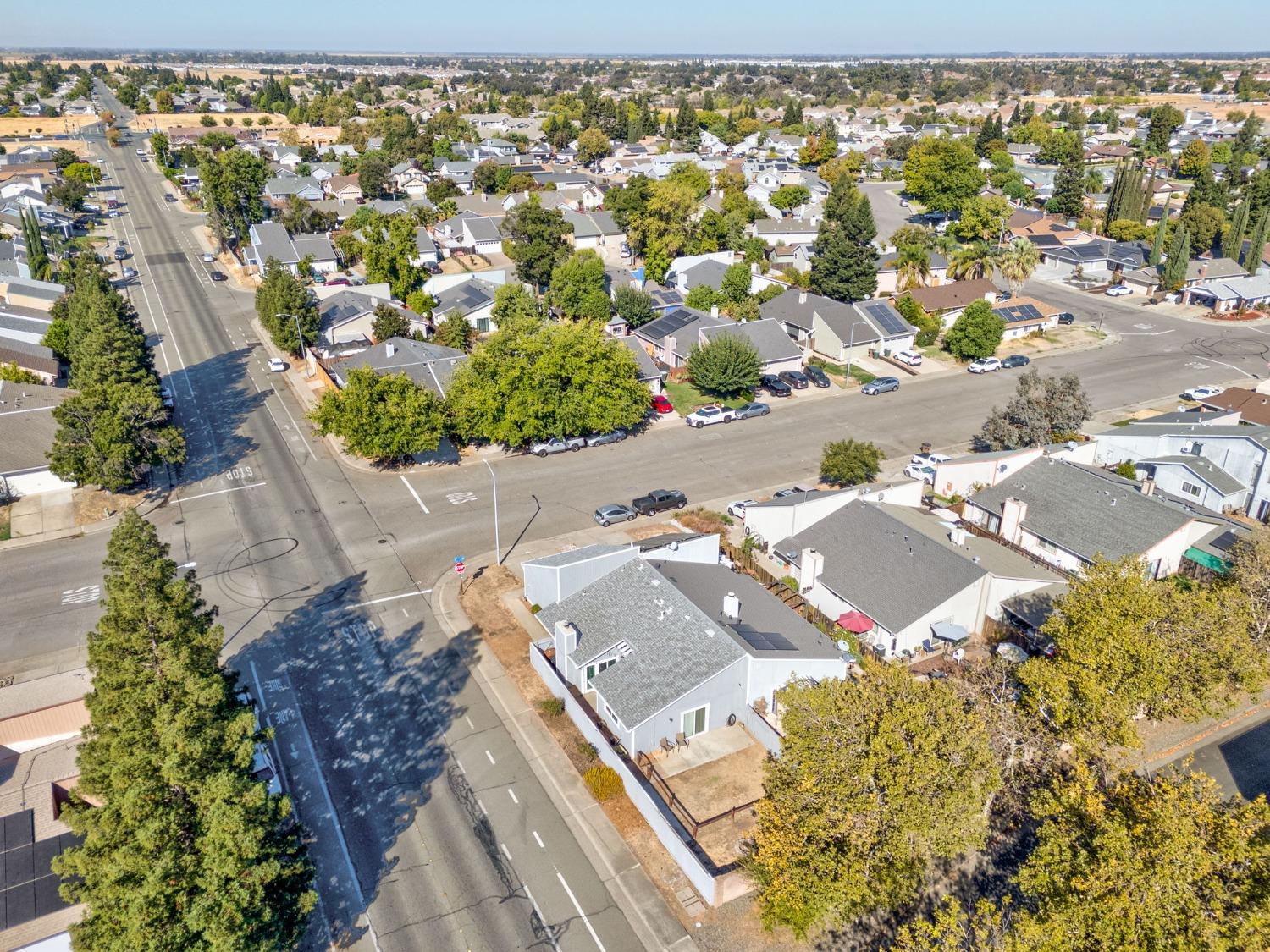 Detail Gallery Image 38 of 40 For 315 R St, Lincoln,  CA 95648 - 2 Beds | 2 Baths