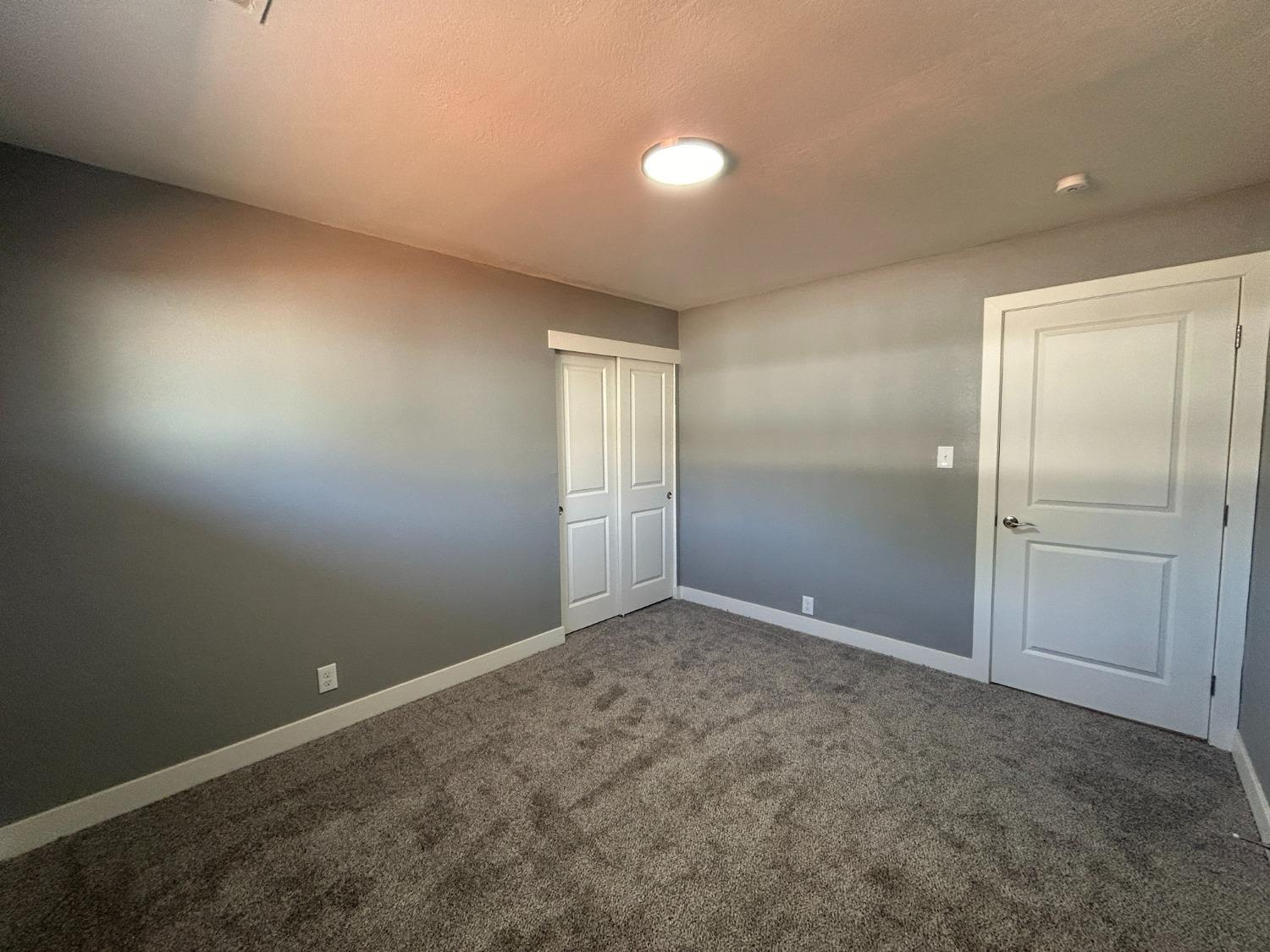 Detail Gallery Image 10 of 18 For 949 B St, Yuba City,  CA 95991 - 3 Beds | 2 Baths