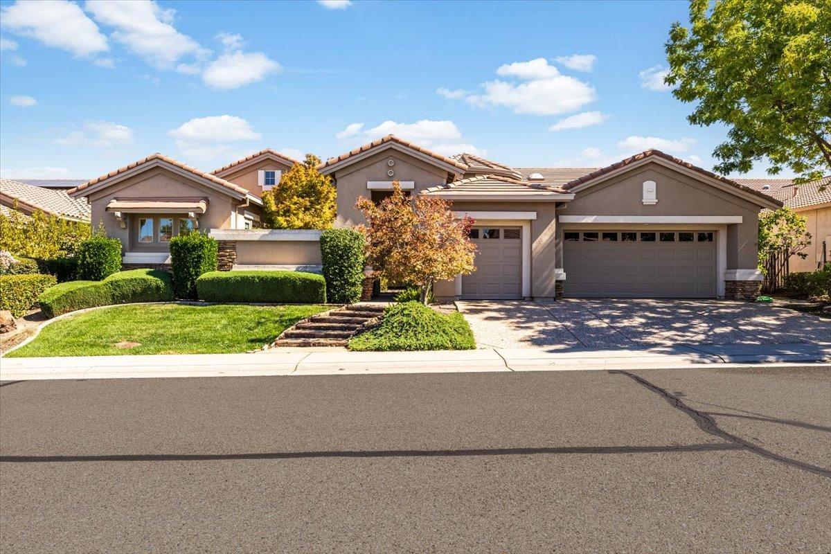 Detail Gallery Image 1 of 1 For 867 Mossy Ridge Ln, Lincoln,  CA 95648 - 2 Beds | 3 Baths