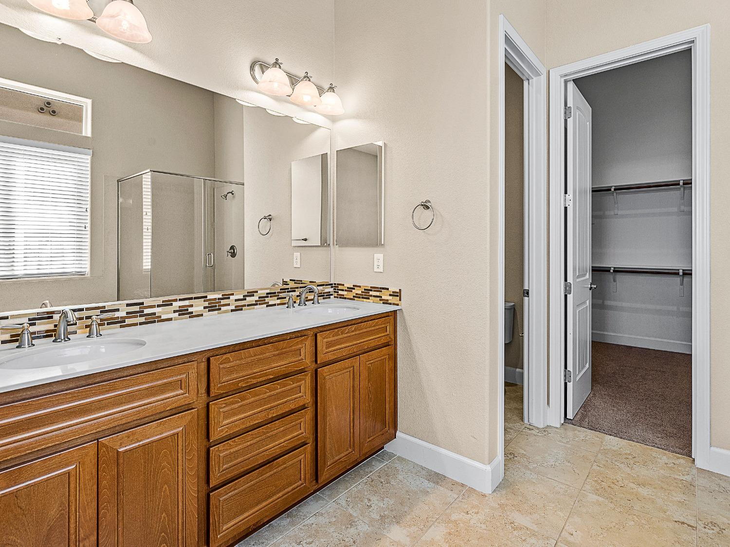 Detail Gallery Image 19 of 59 For 2535 Wycliffe Way, El Dorado Hills,  CA 95762 - 3 Beds | 2/1 Baths