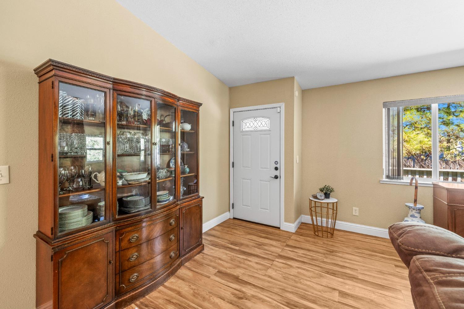 Detail Gallery Image 21 of 39 For 2914 Camino Heights Dr, Camino,  CA 95709 - 3 Beds | 2 Baths