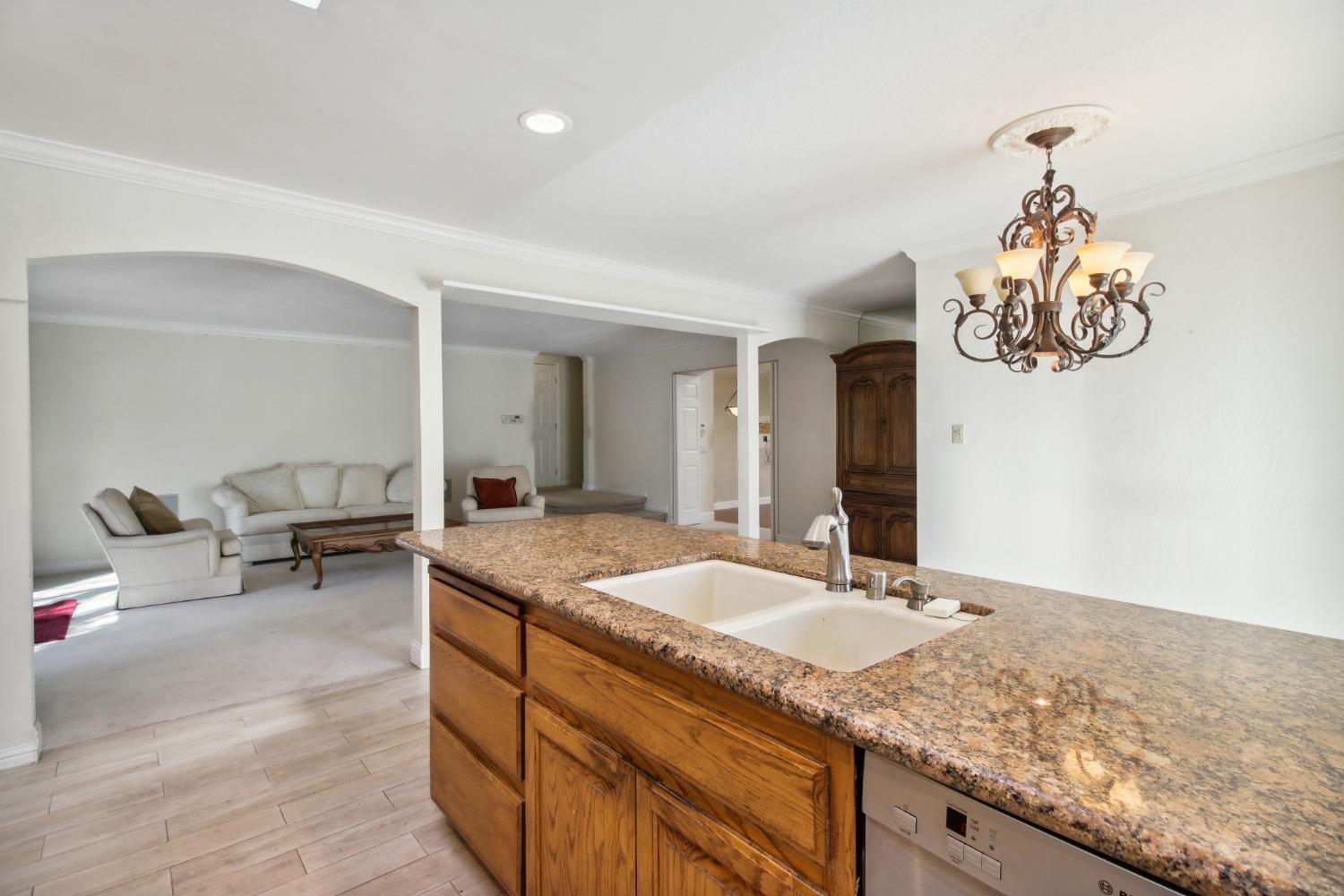 Detail Gallery Image 15 of 65 For 7365 Dambacher Dr, Granite Bay,  CA 95746 - 3 Beds | 2 Baths