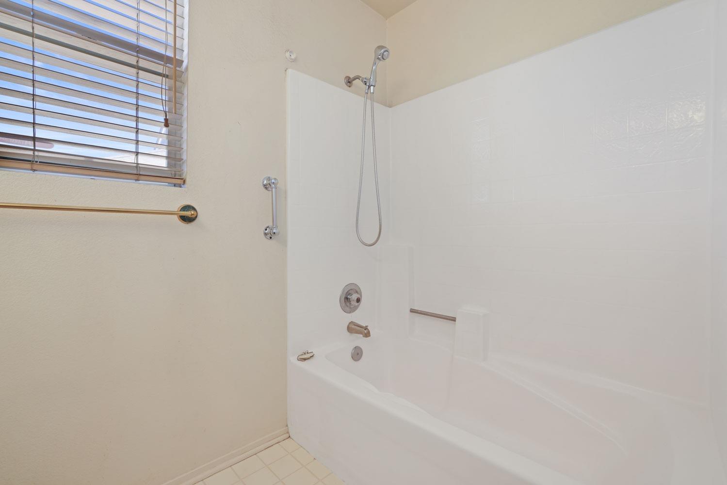 Detail Gallery Image 32 of 46 For 5170 Kegan Ln, Oakley,  CA 94561 - 3 Beds | 2/1 Baths