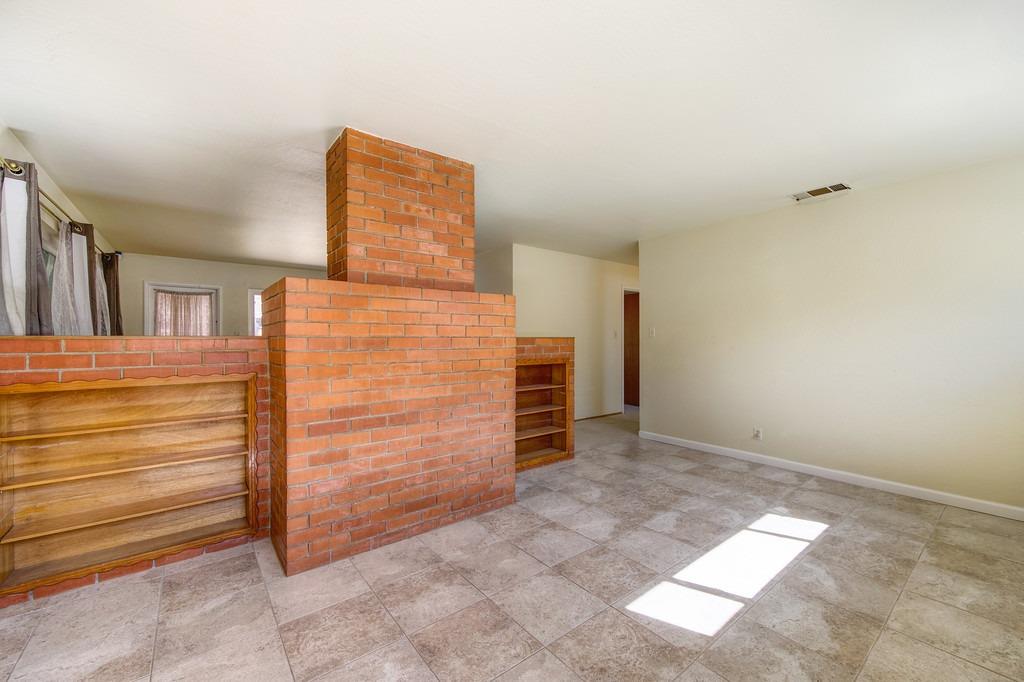 Detail Gallery Image 13 of 31 For 7148 Carriage Dr, Citrus Heights,  CA 95621 - 3 Beds | 1/1 Baths