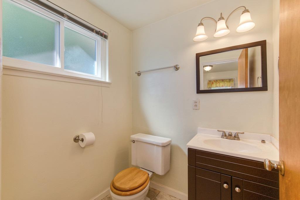 Detail Gallery Image 18 of 31 For 7148 Carriage Dr, Citrus Heights,  CA 95621 - 3 Beds | 1/1 Baths