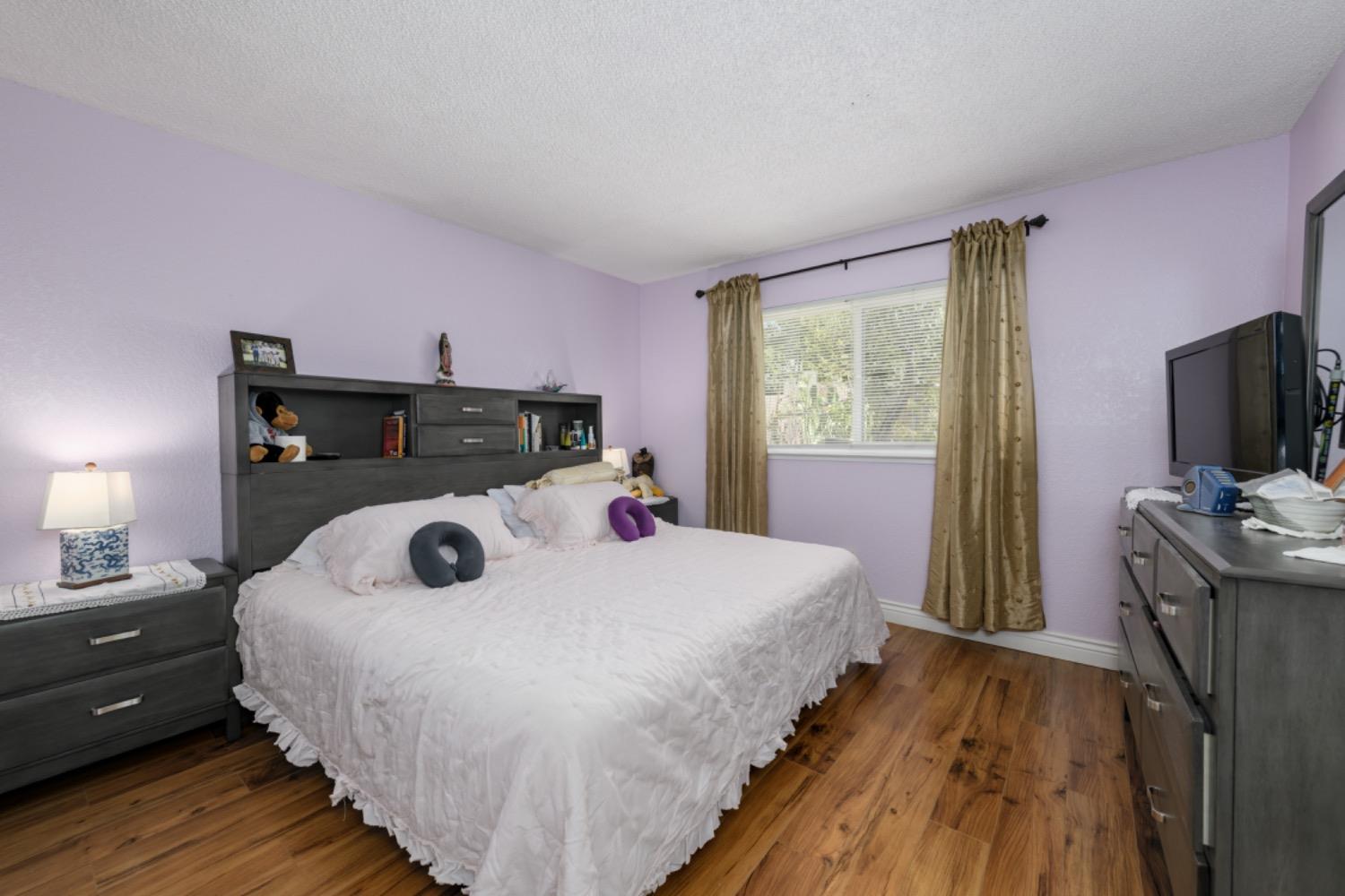 Detail Gallery Image 12 of 21 For 5040 Earlcort Cir, Sacramento,  CA 95842 - 3 Beds | 1 Baths