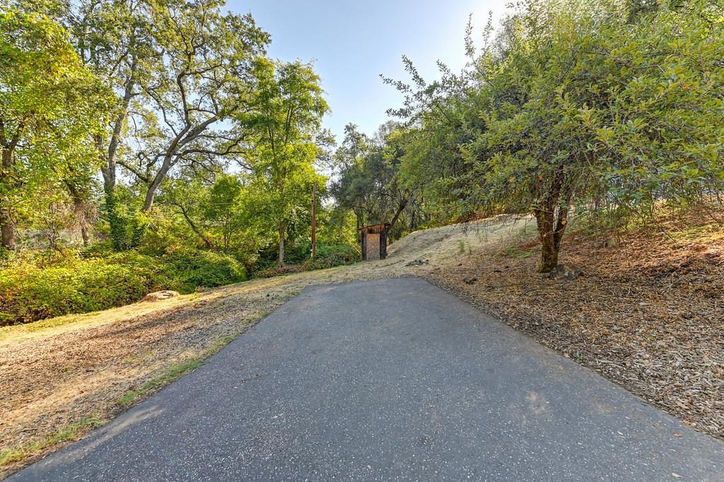 Detail Gallery Image 36 of 56 For 13630 Dry Creek Rd, Auburn,  CA 95602 - 3 Beds | 2 Baths