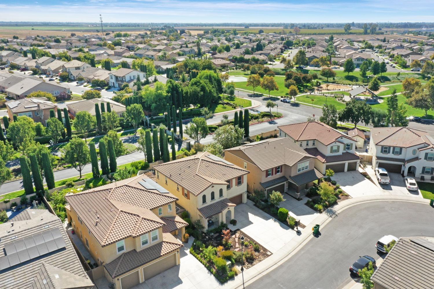 Detail Gallery Image 15 of 71 For 10722 Montrouge Way, Stockton,  CA 95209 - 3 Beds | 2/1 Baths