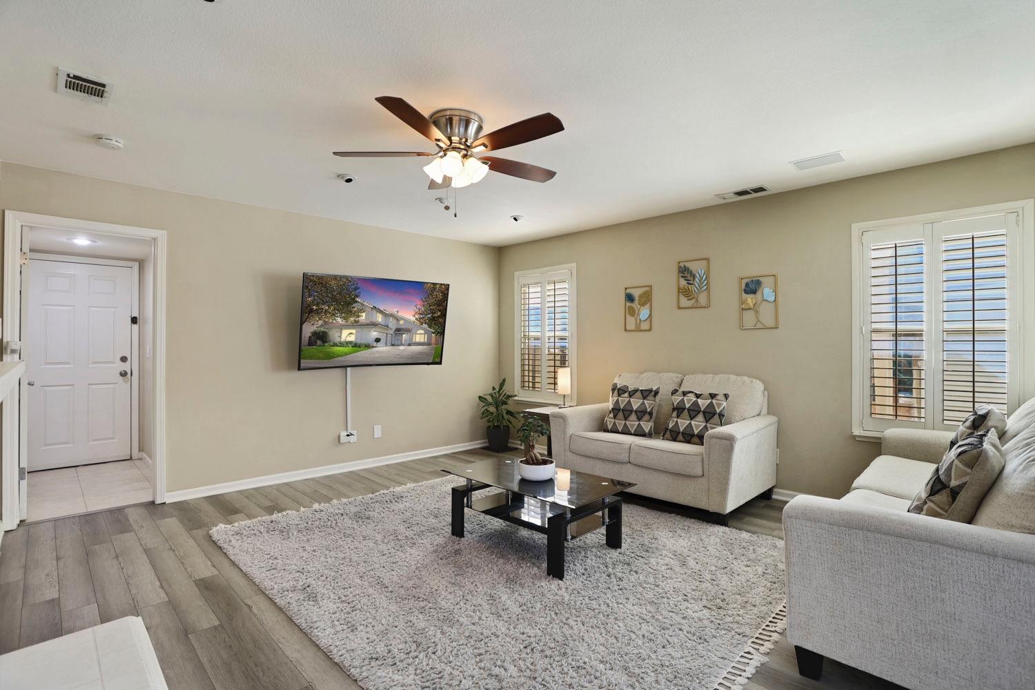 Detail Gallery Image 20 of 42 For 10225 River Oaks Dr, Stockton,  CA 95209 - 4 Beds | 2/1 Baths