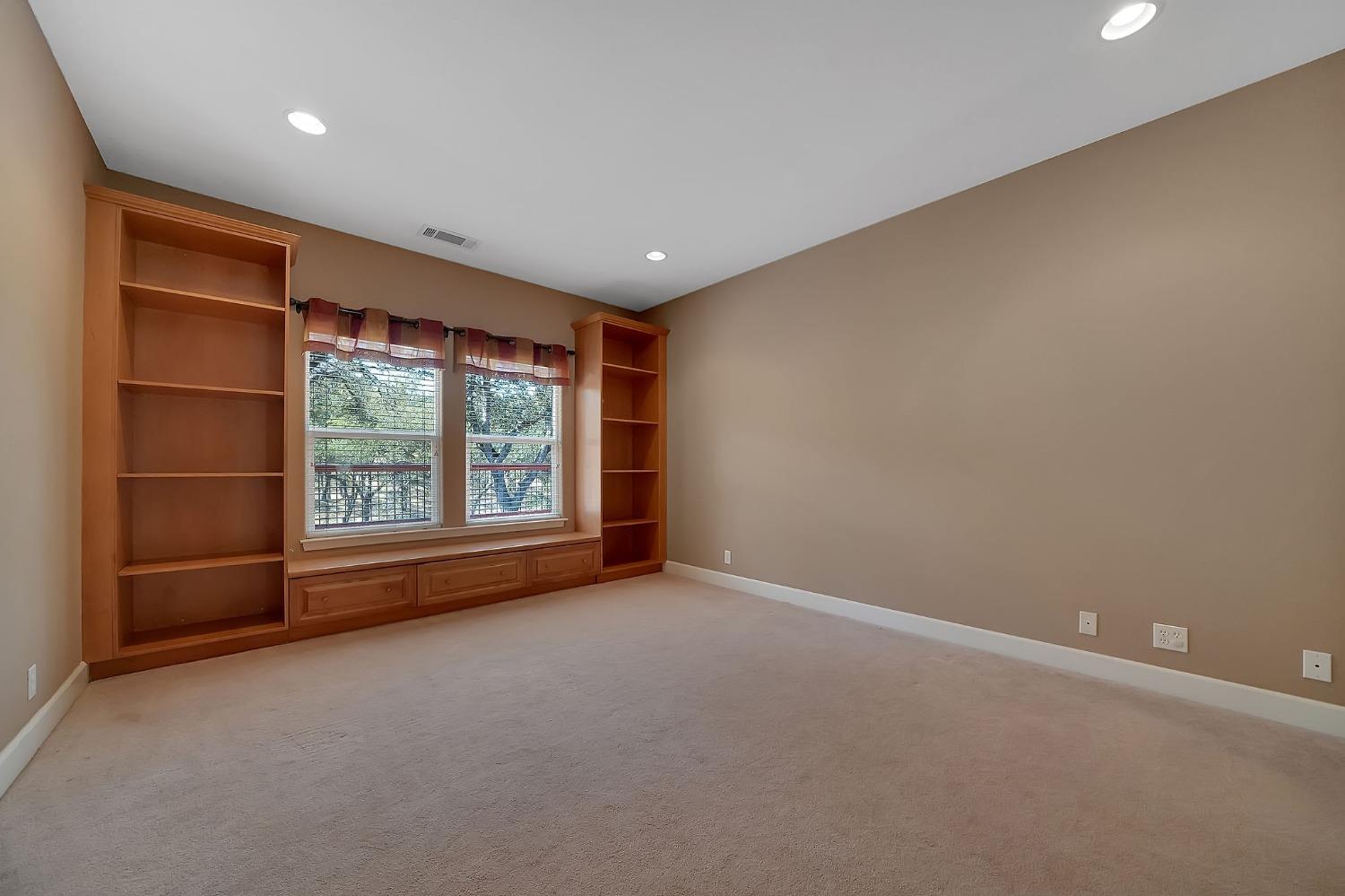 Detail Gallery Image 24 of 64 For 5736 Bergsma Ln, Valley Springs,  CA 95252 - 3 Beds | 2 Baths