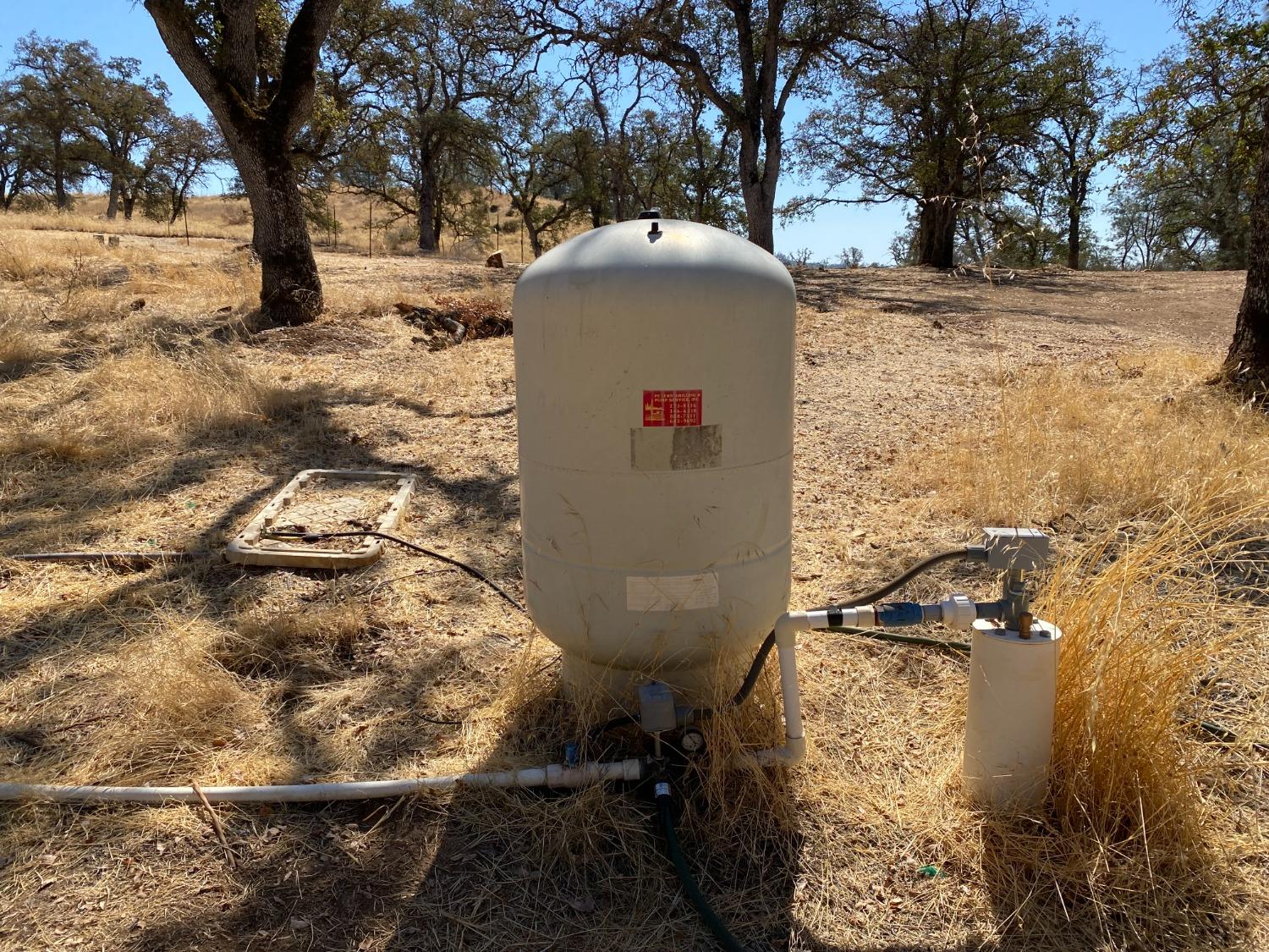 Levi Ct., Browns Valley, California image 3