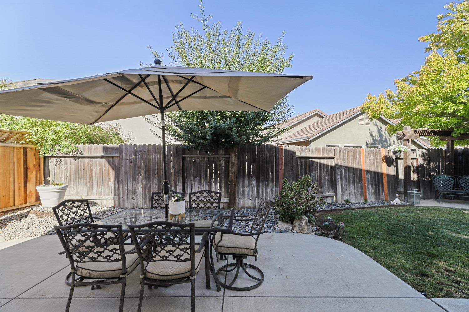 Detail Gallery Image 41 of 46 For 1321 Heatherfield Way, Tracy,  CA 95376 - 4 Beds | 2/1 Baths