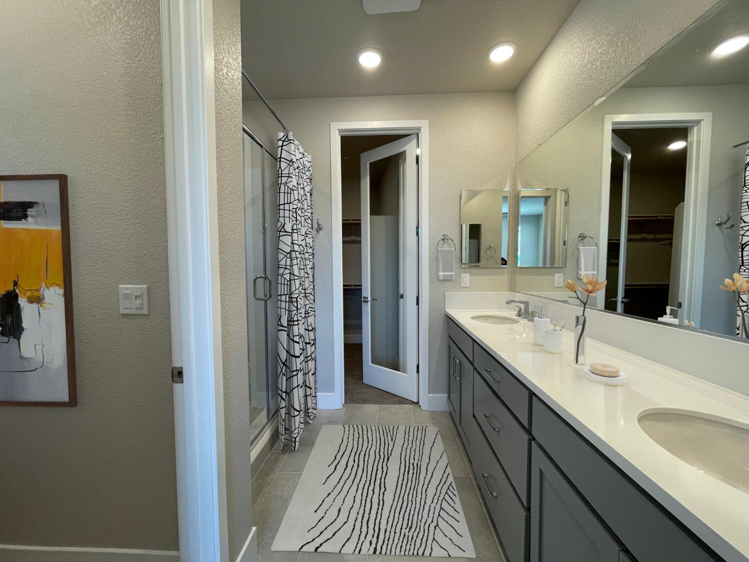 Detail Gallery Image 5 of 12 For 3056 Poas Way, Rancho Cordova,  CA 95742 - 4 Beds | 2/1 Baths