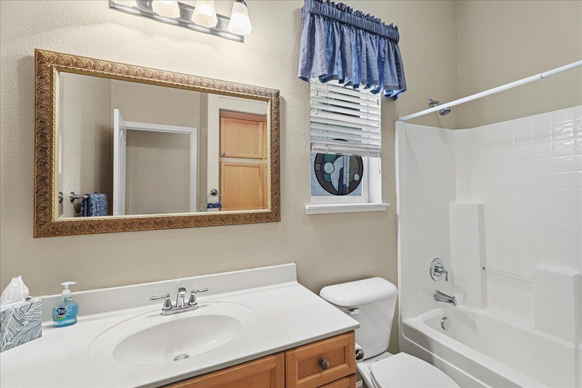 Detail Gallery Image 38 of 58 For 1582 Leah Ct, Oakdale,  CA 95361 - 3 Beds | 2 Baths