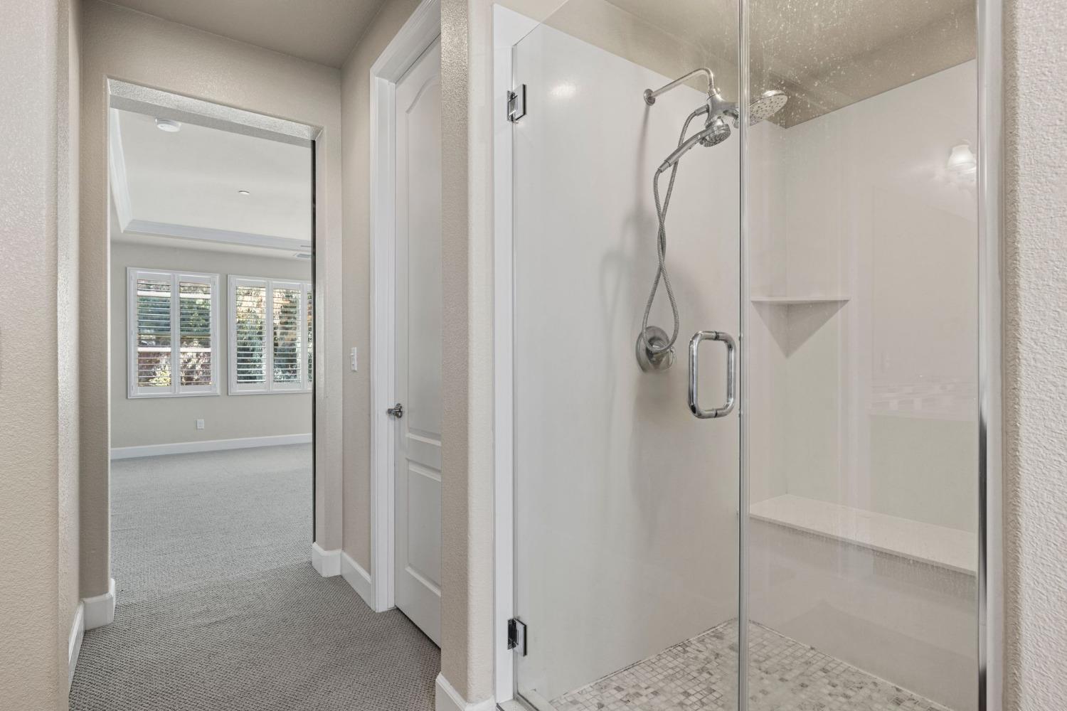 Detail Gallery Image 49 of 76 For 9805 Sword Dancer Dr, Roseville,  CA 95747 - 4 Beds | 3/1 Baths