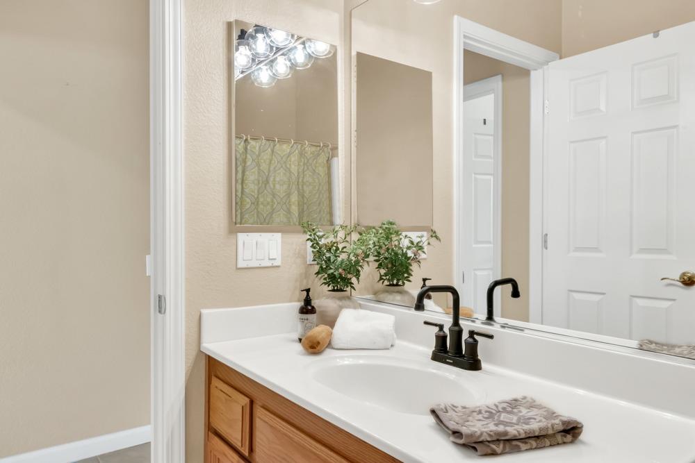 Detail Gallery Image 29 of 49 For 3003 Crestwood Way, Rocklin,  CA 95765 - 3 Beds | 2 Baths