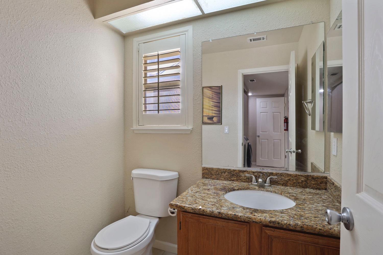 Detail Gallery Image 24 of 42 For 10225 River Oaks Dr, Stockton,  CA 95209 - 4 Beds | 2/1 Baths