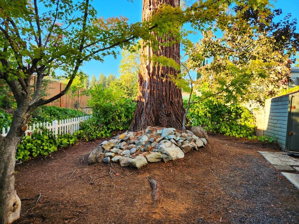 Detail Gallery Image 37 of 39 For 10138 Stone Arch Dr, Grass Valley,  CA 95949 - 2 Beds | 2 Baths