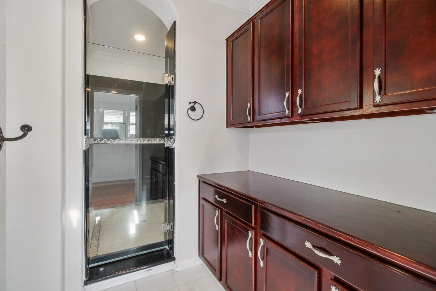 Detail Gallery Image 59 of 88 For 9867 Cortino Way, Elk Grove,  CA 95757 - 6 Beds | 4/1 Baths