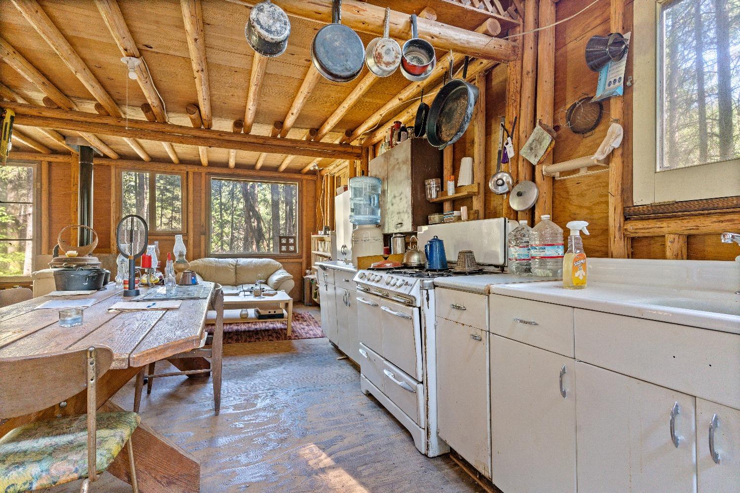 Detail Gallery Image 5 of 17 For 18081 Grizzly Creek Rd, Nevada City,  CA 95959 - – Beds | – Baths