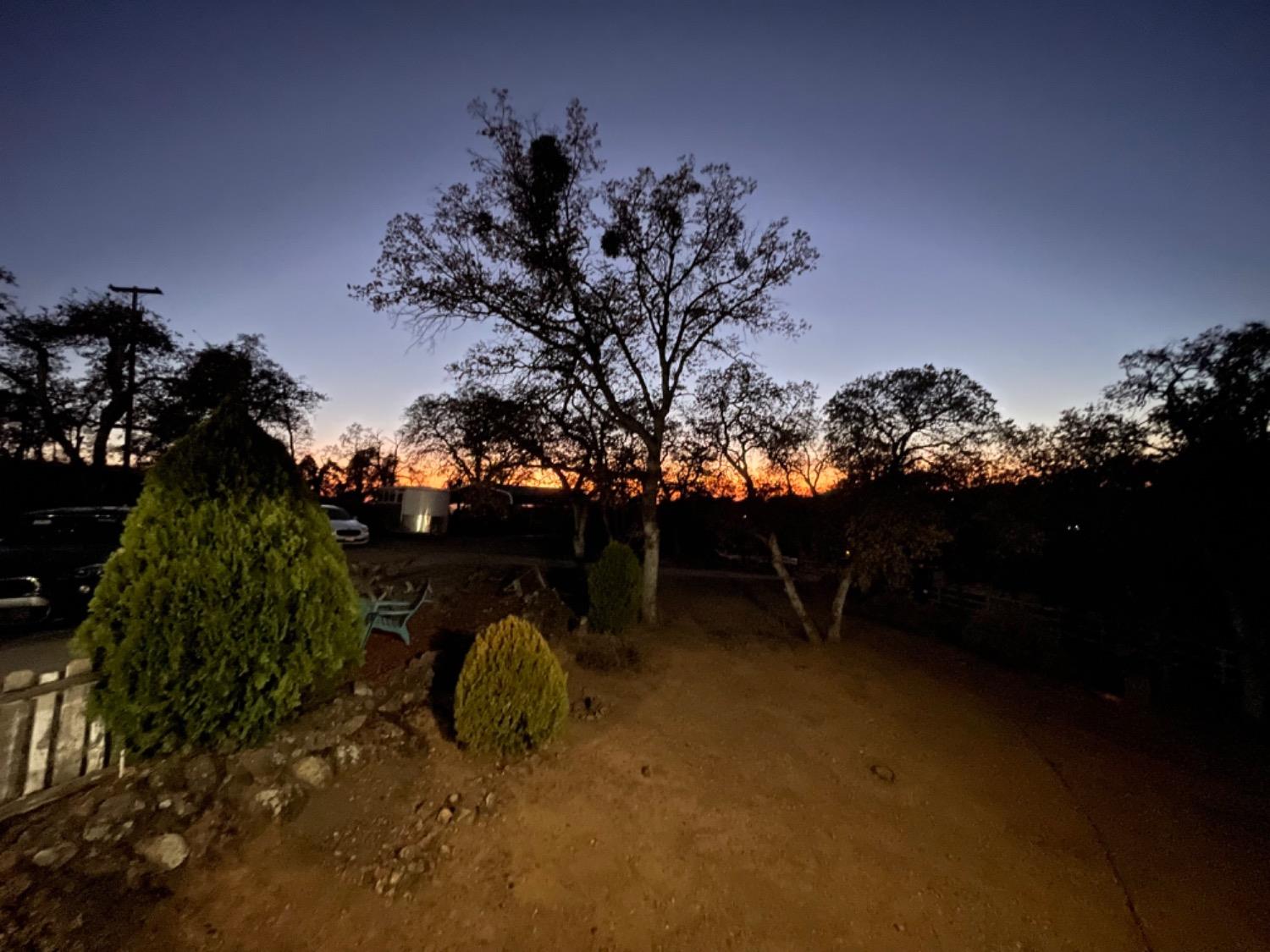 Detail Gallery Image 11 of 16 For 9564 Coronado Dr, La Grange,  CA 95329 - 3 Beds | 3/1 Baths