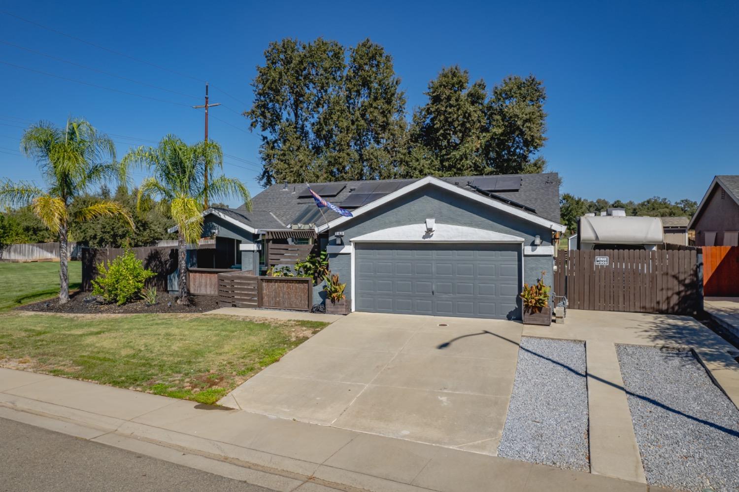 Detail Gallery Image 2 of 53 For 105 Hudson Way, Wheatland,  CA 95692 - 3 Beds | 2 Baths