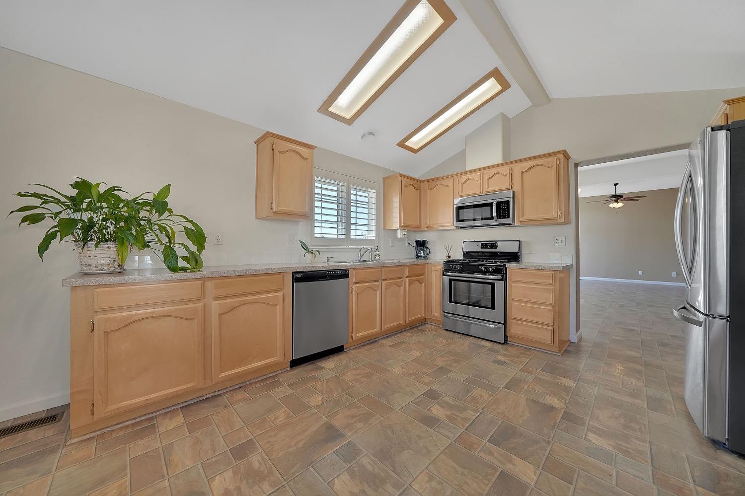 Detail Gallery Image 12 of 47 For 20 Rollingwood Dr 188, Jackson,  CA 95642 - 2 Beds | 2 Baths