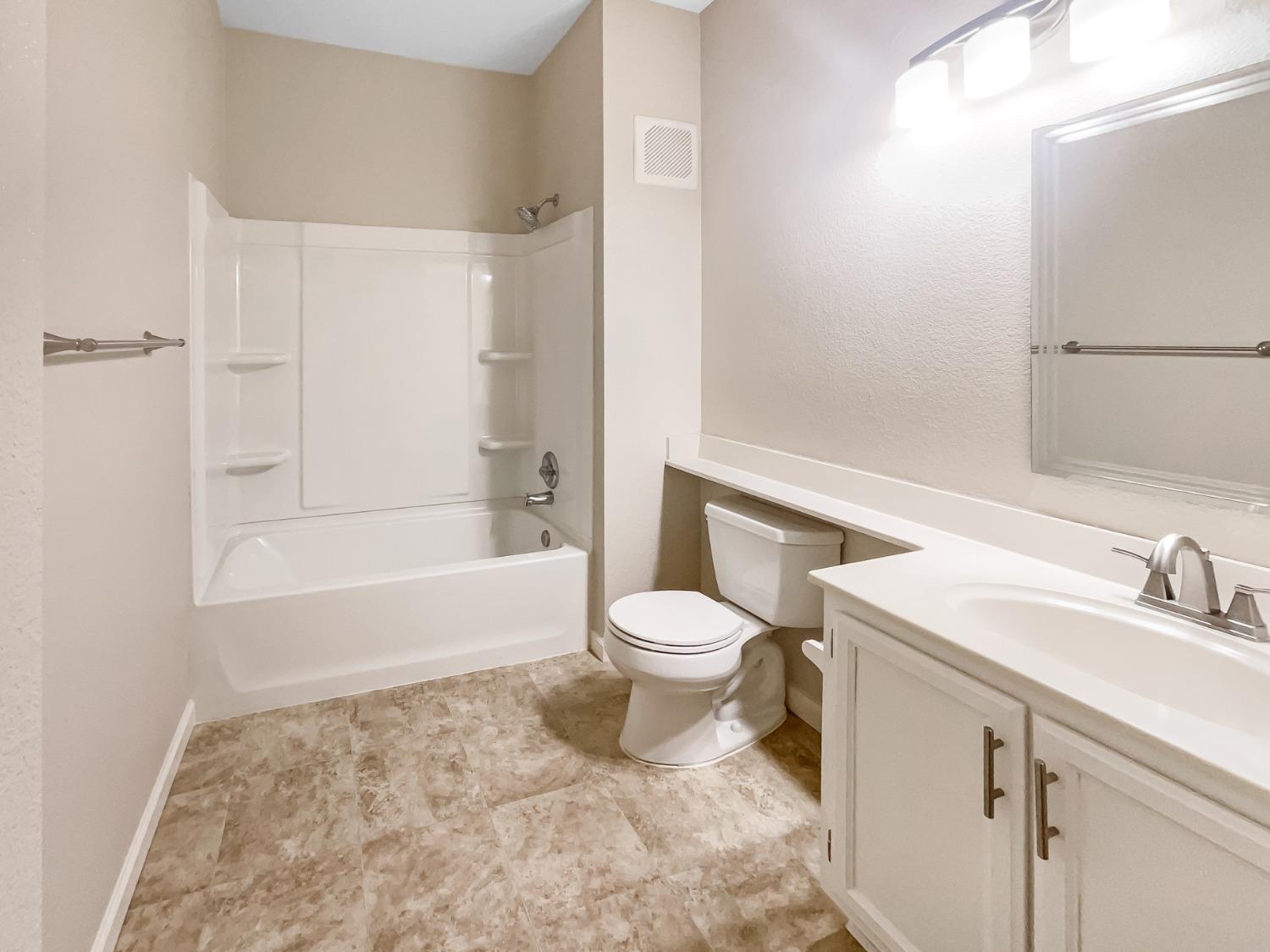 Detail Gallery Image 17 of 25 For 701 Horizon Cv #1035,  Rocklin,  CA 95677 - 3 Beds | 2 Baths