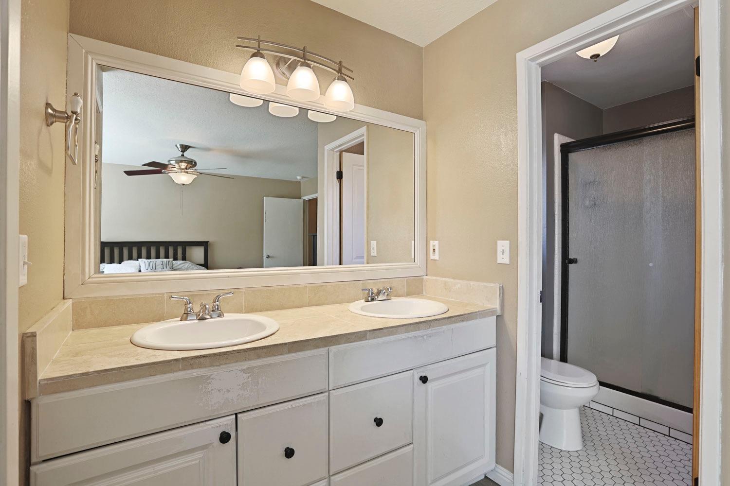 Detail Gallery Image 36 of 44 For 9431 Stanfield Ct, Stockton,  CA 95209 - 3 Beds | 2 Baths