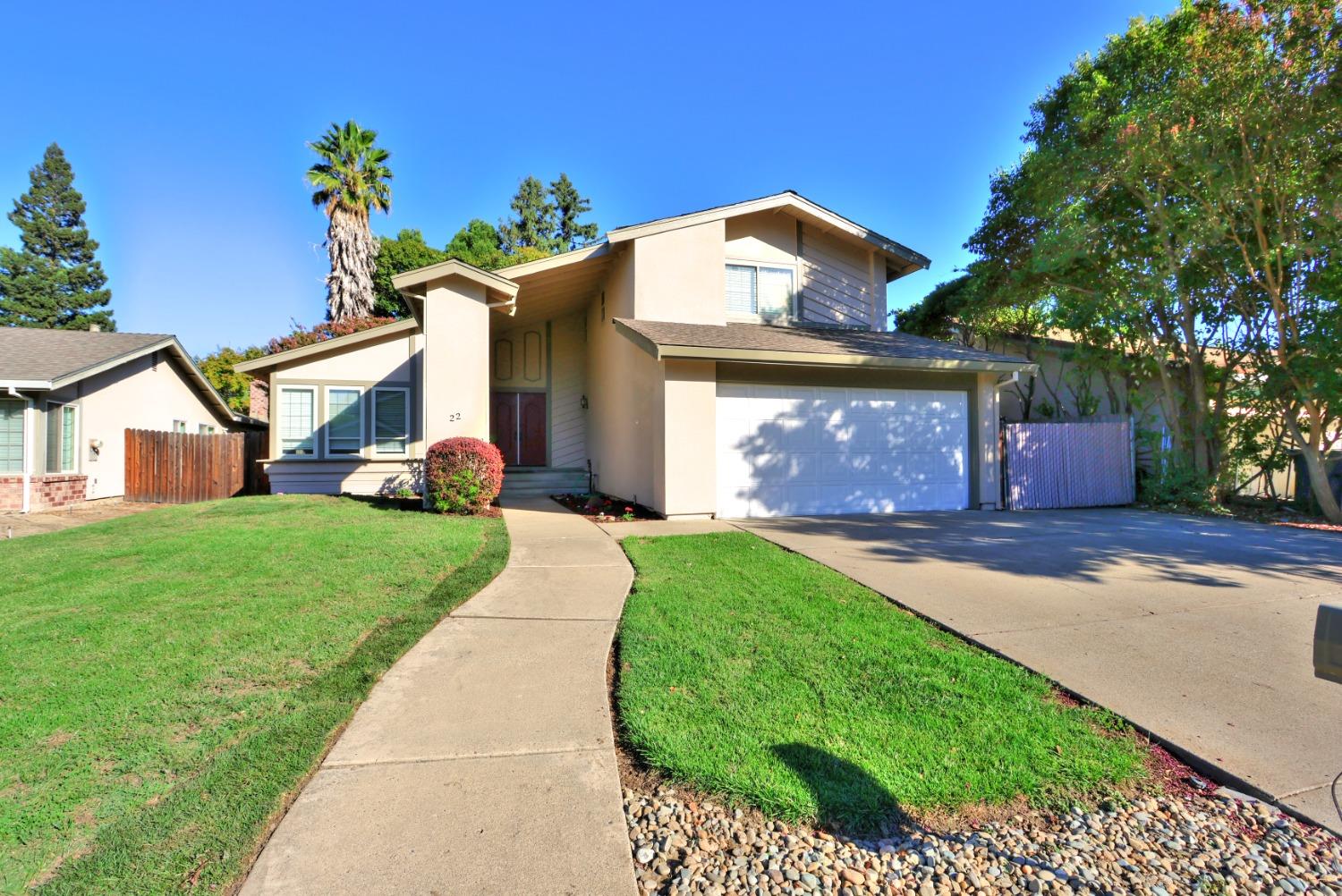 Detail Gallery Image 1 of 1 For 22 Wintermist Ct, Sacramento,  CA 95831 - 4 Beds | 3 Baths