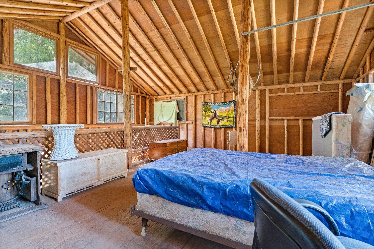 Detail Gallery Image 7 of 17 For 18081 Grizzly Creek Rd, Nevada City,  CA 95959 - – Beds | – Baths