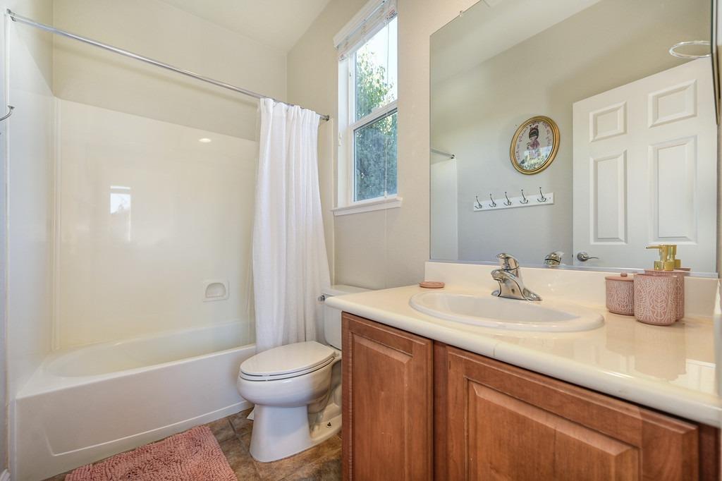 Detail Gallery Image 33 of 58 For 4068 Samuel Way, El Dorado Hills,  CA 95762 - 5 Beds | 4 Baths