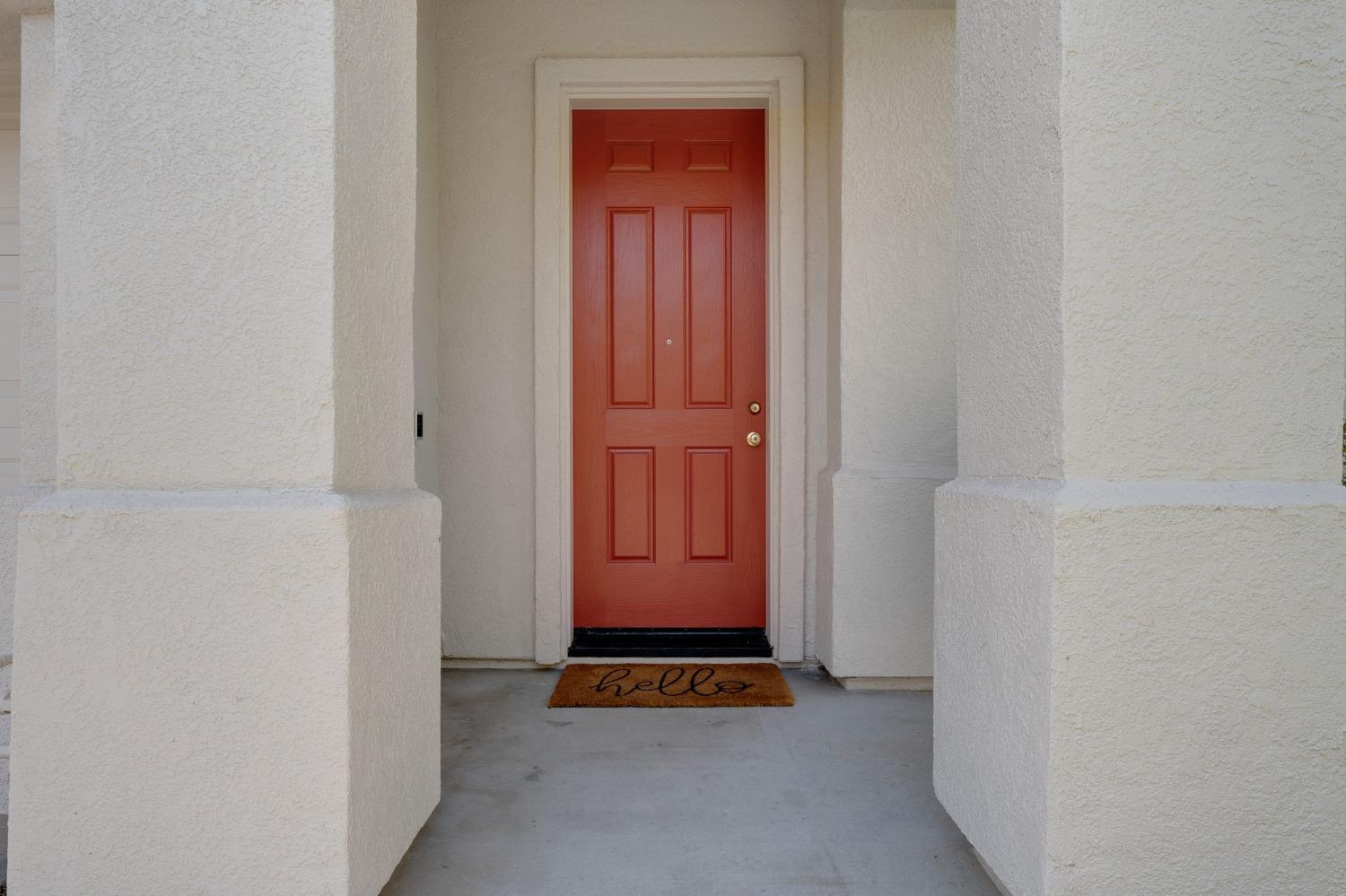 Detail Gallery Image 4 of 61 For 1873 Redondo Rd, West Sacramento,  CA 95691 - 5 Beds | 3/1 Baths