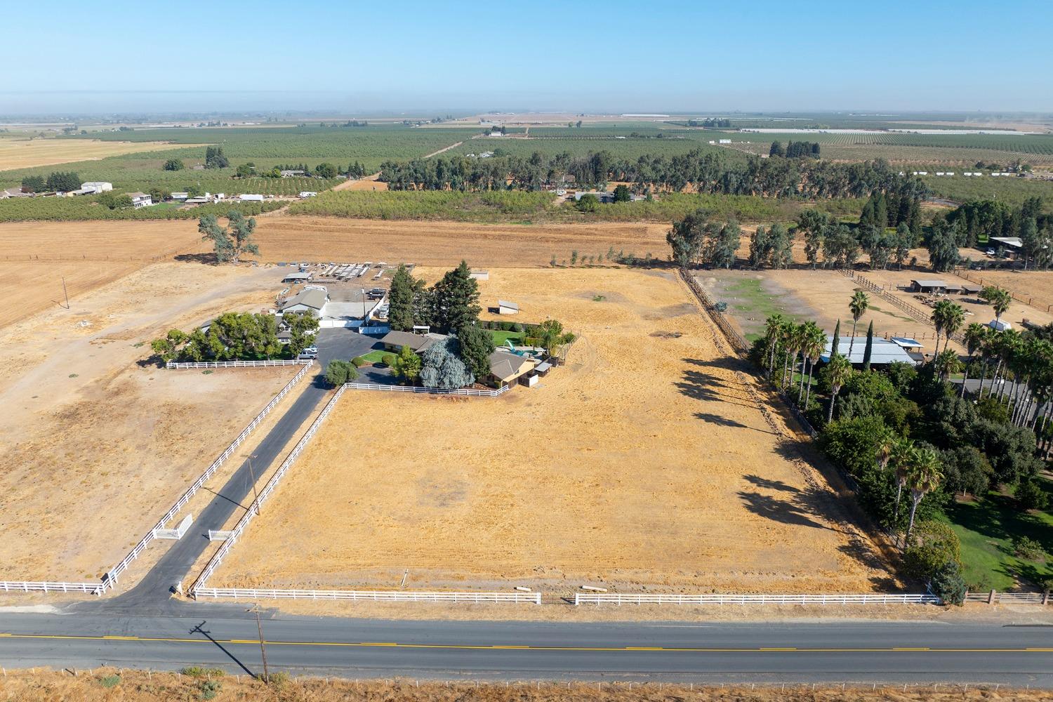 Detail Gallery Image 67 of 71 For 8525 E Monte Vista Ave, Denair,  CA 95316 - 5 Beds | 2/1 Baths