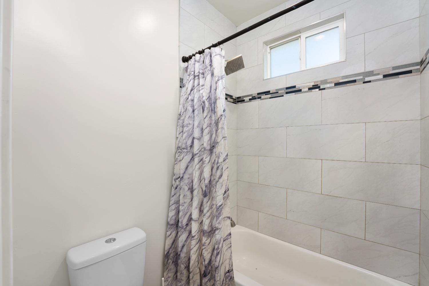 Detail Gallery Image 29 of 40 For 2755 Berger Ave, Sacramento,  CA 95815 - 3 Beds | 2 Baths