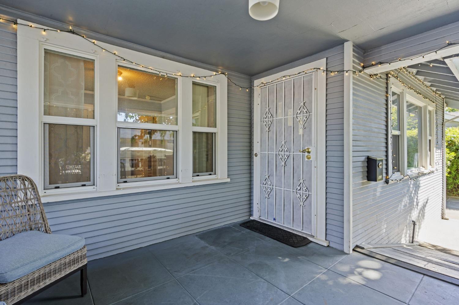 Detail Gallery Image 5 of 27 For 1603 Basler St, Sacramento,  CA 95811 - 2 Beds | 1 Baths